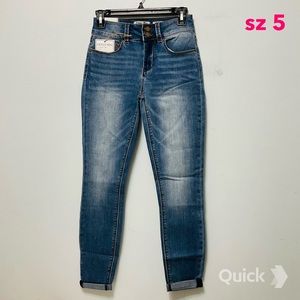 sz 5 - NWT Indigo Rein Juniors' Ankle Skinny Jeans